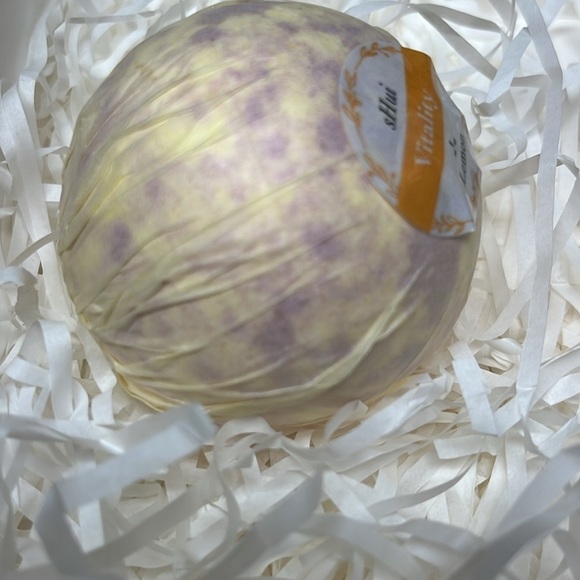 Bath Bomb Lemon - Picture 5 of 6